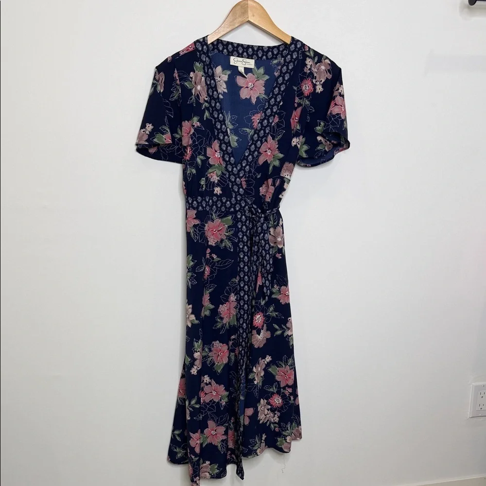 Jessica Simpson Maternity Navy Floral Wrap Maxi Dress – Medium - Picture 3 of 10